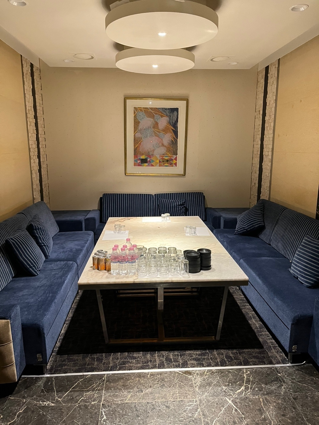 레이블 룸 인테리어 2